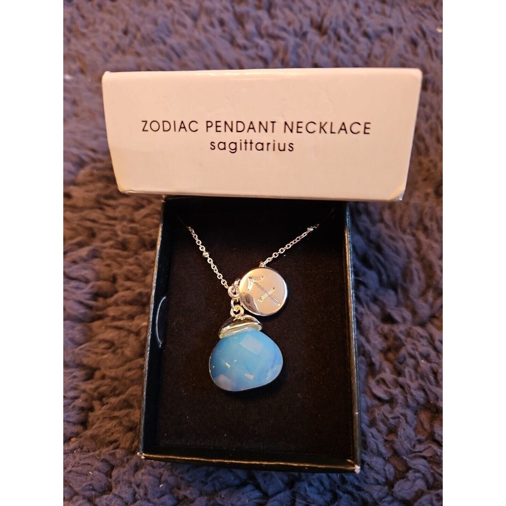 AVON Zodiac Pendant Necklace - Sagittarius